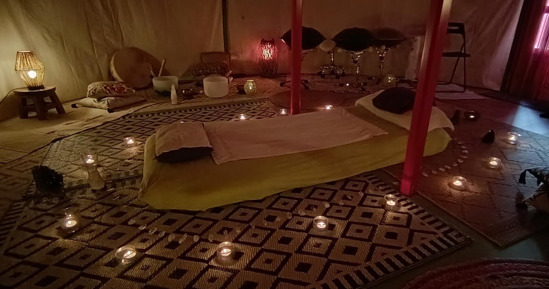 Photographie de la salle de massage à l'occasion du duo de vibrations.